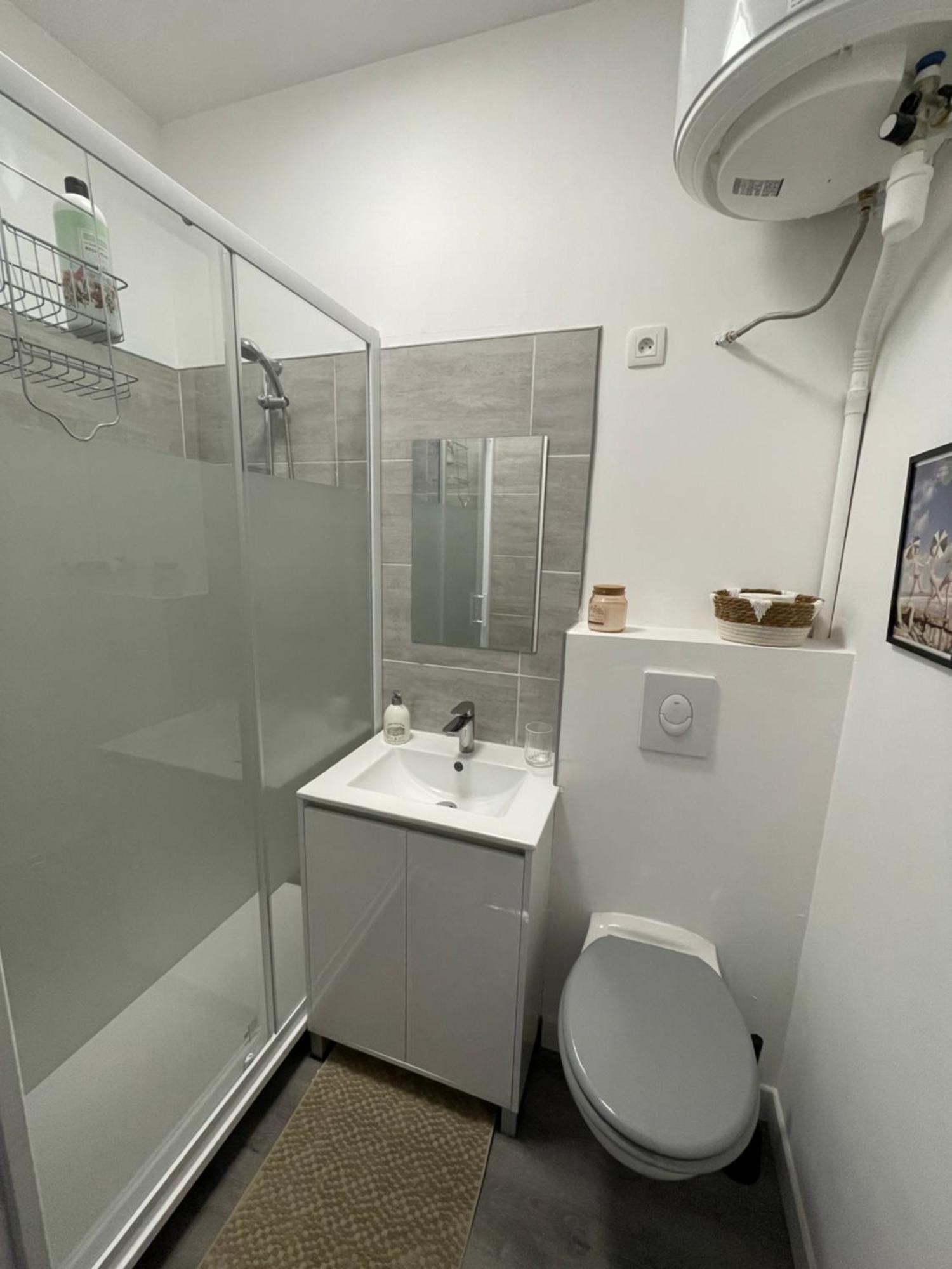 Studio 4 Emplacement Ideal Entre Chateau Et Centre Fontainebleau Luaran gambar